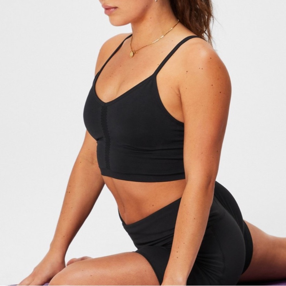 Fabletics Sync Seamless Bralette